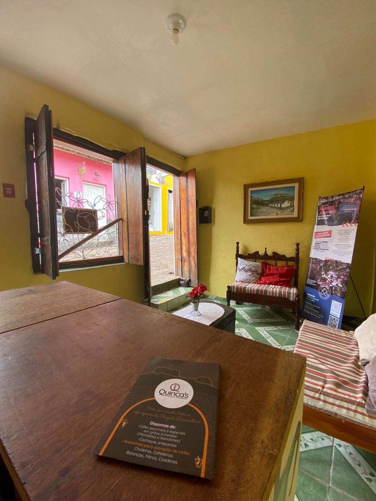Quinca'S Hostel เลนโซยส์ ภายนอก รูปภาพ